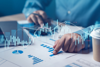 Bráulio Henrique Dias Viana explica como a gestão data-driven transforma decisões em vantagem competitiva real.
