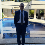 Leonardo Manzan analisa como as normas da ANEEL influenciam contratos e estratégias no mercado de energia.