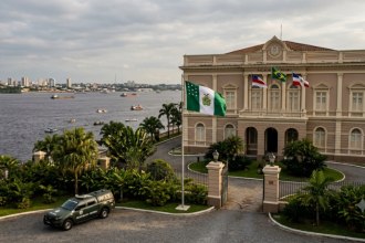 Após renúncia de Wilson Lima, Roberto Cidade assume o governo do Amazonas rumo às eleições de outubro